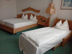 Hotel : Dreibettzimmer